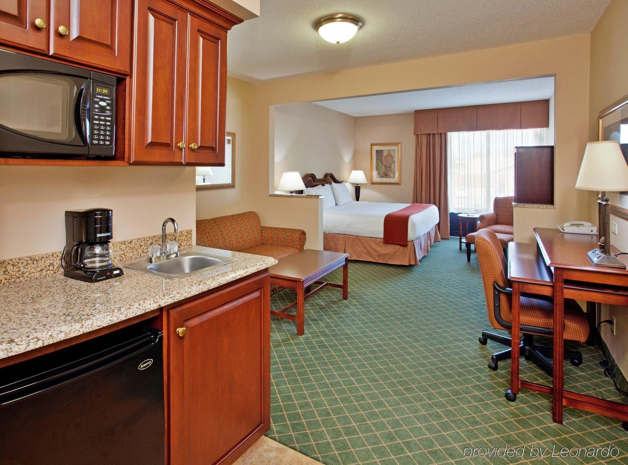 Holiday Inn Express Hotel & Suites Cape Girardeau I-55 By Ihg Phòng bức ảnh