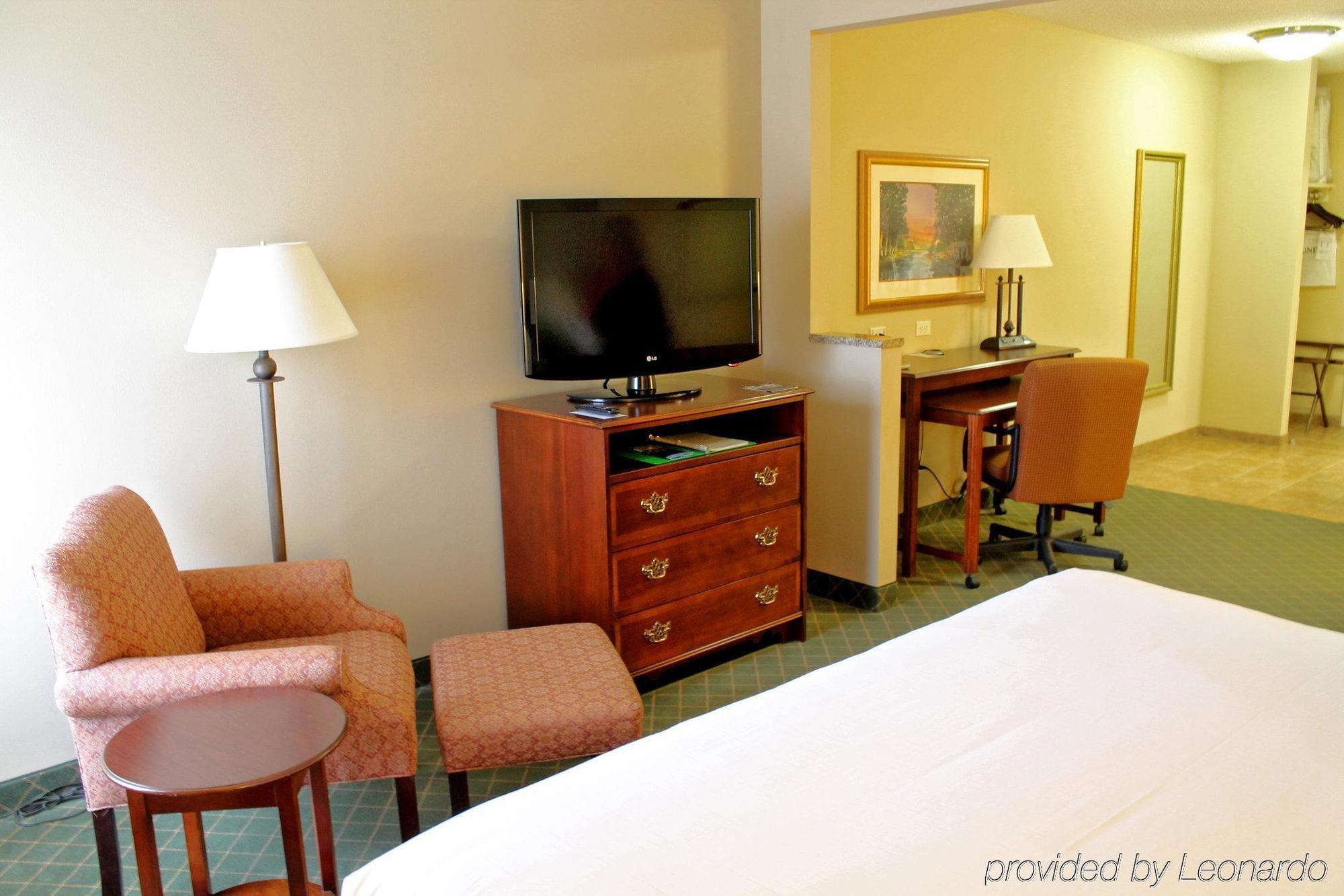 Holiday Inn Express Hotel & Suites Cape Girardeau I-55 By Ihg Ngoại thất bức ảnh