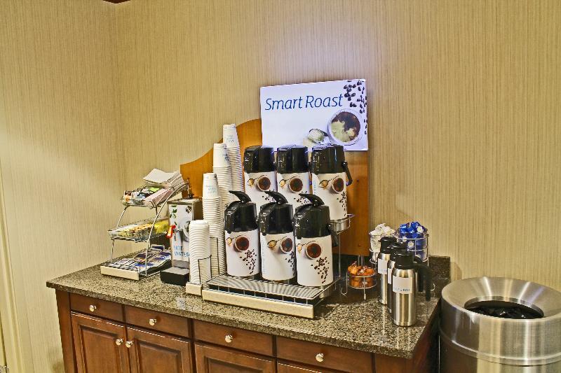 Holiday Inn Express Hotel & Suites Cape Girardeau I-55 By Ihg Ngoại thất bức ảnh
